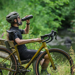 Bidons en bidonhouders op een CUBE fiets