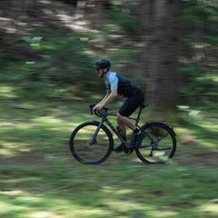 CUBE gravelbike in het bos